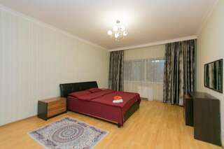 Апартаменты Apartments on Dostyk 5 Нур-Султан Улучшенные апартаменты-3