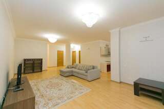 Апартаменты Apartments on Dostyk 5 Нур-Султан Улучшенные апартаменты-12