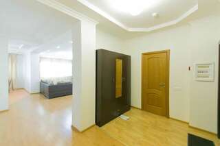 Апартаменты Apartments on Dostyk 5 Нур-Султан Апартаменты-9