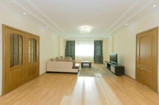 Апартаменты Apartments on Dostyk 5 Нур-Султан Апартаменты с 1 спальней-1